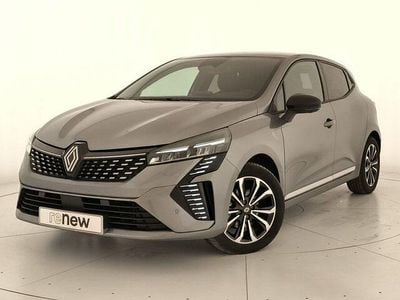 Gris Usado 2025 Renault Clio V Techno Berlina | 20.500 € (Precio justo)