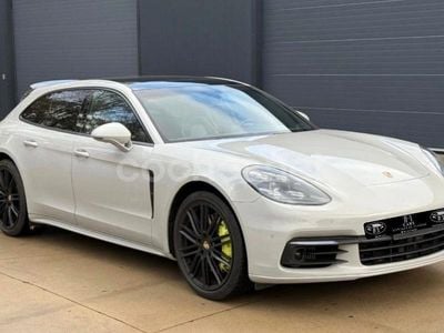 Porsche Panamera 4