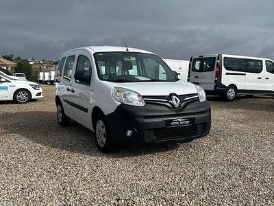 Usado Renault Kangoo 75 CV (55 kW) 2018 Blanco Monovolumen