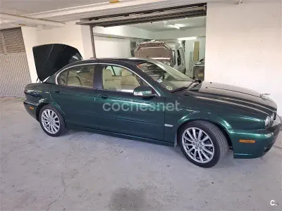 Usado Jaguar X-type Executive 145 CV (106 kW) 2008 Verde Berlina