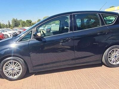 Usado Ford Grand C-Max Trend+ 125 CV (91 kW) 2016 Negro Monovolumen