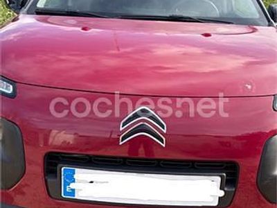 Usado Citroën C4 Feel 82 CV (60 kW) 2017 Granate Berlina