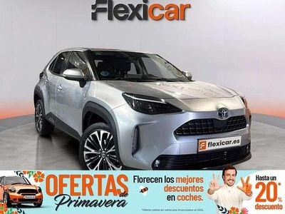Usado Toyota Yaris Cross Style 116 CV (85 kW) 2022 Gris SUV
