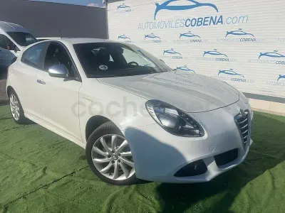 Usado Alfa Romeo Giulietta Progression 140 CV (102 kW) 2012 Blanco Utilitario