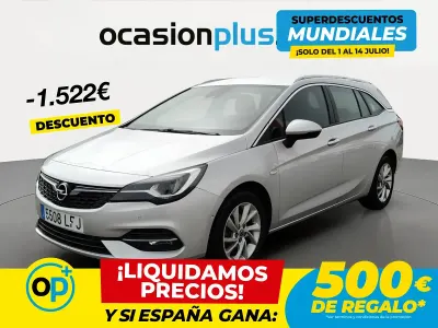 Usado Opel Astra Elegance 145 CV (106 kW) 2020 Gris Familiar