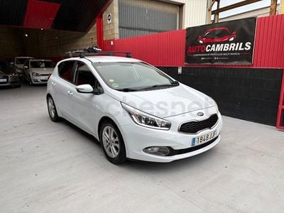 Usado Kia Ceed GT 90 CV (66 kW) 2015 Blanco Berlina