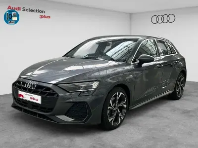 Usado Audi A3 S-Line 204 CV (150 kW) 2025 Gris / plata Berlina