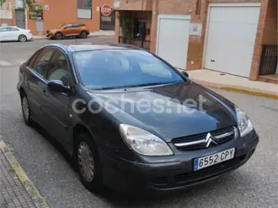 Usado Citroën C5 Exclusive 138 CV (101 kW) 2004 Gris / plata Berlina