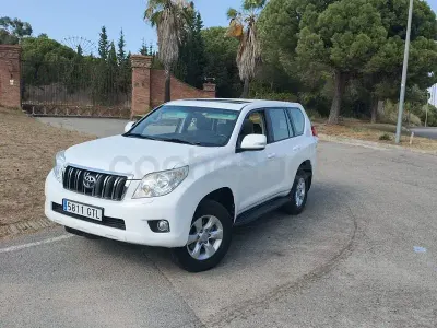 Usado Toyota Land Cruiser 173 CV (127 kW) 2010 Blanco SUV