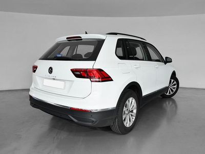 Usado VW Tiguan Edition 130 CV (95 kW) 2021 Blanco puro SUV