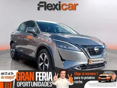 Usado Nissan Qashqai Acenta 190 CV (139 kW) 2024 Gris SUV