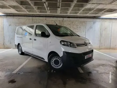 Usado Citroën Jumpy Comfort 120 CV (88 kW) 2020 Blanco Monovolumen