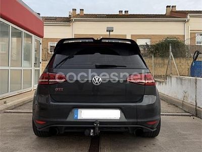 Usado VW Golf VII GTI 230 CV (169 kW) 2014 Gris / plata Berlina