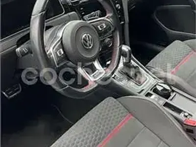 Usado VW Golf VII GTI 245 CV (180 kW) 2019 Gris / plata Berlina