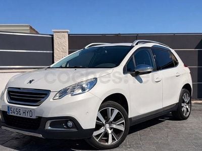 Usado Peugeot 2008 Allure 92 CV (67 kW) 2014 Blanco SUV