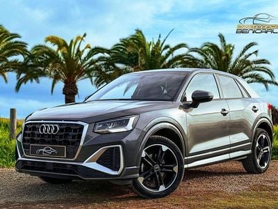 Usado Audi Q2 S-Line 116 CV (85 kW) 2023 Gris SUV