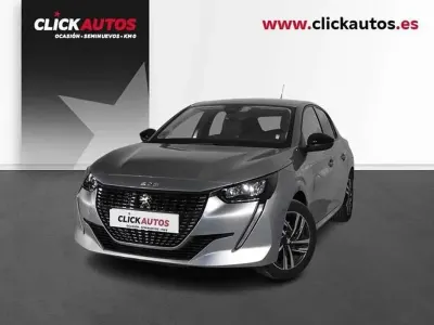 Usado Peugeot 208 Allure 101 CV (74 kW) 2023 Gris Utilitario