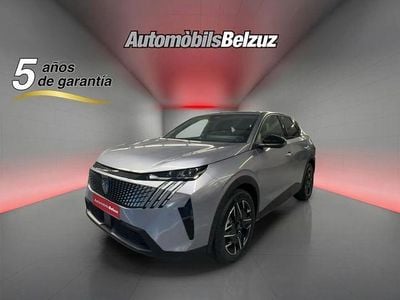 Usado Peugeot 3008 Allure 136 CV (100 kW) 2024 Gris SUV