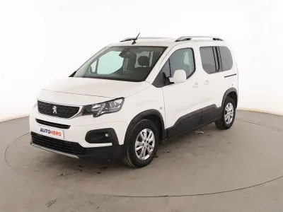 Usado Peugeot Rifter Allure 102 CV (75 kW) 2020 Blanco Monovolumen