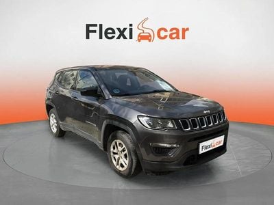 Usado Jeep Compass Sport 140 CV (102 kW) 2018 Gris SUV