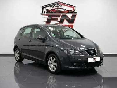 Usado Seat Altea Reference 105 CV (77 kW) 2006 Negro Monovolumen