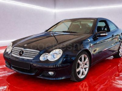 Usado Mercedes C200 163 CV (119 kW) 2005 Azul Berlina