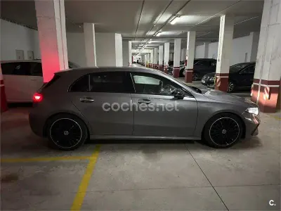 Usado Mercedes A200 163 CV (119 kW) 2024 Gris / plata Berlina