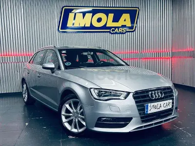 Usado Audi A3 110 CV (80 kW) 2016 Gris / plata Berlina
