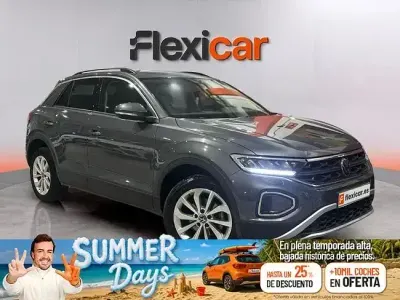 Usado VW T-Roc Advance 110 CV (80 kW) 2022 Gris SUV