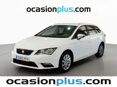 Begagnad Seat Leon ST Style 105 HK (77 kW) 2014 Vit Kombi