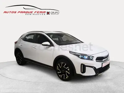 Usado Kia XCeed 100 CV (73 kW) 2024 Blanco SUV