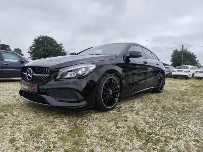 Usado Mercedes CLA220 Shooting Brake 170 CV (125 kW) 2018 Negro Familiar