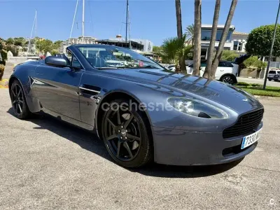 Usado Aston Martin V8 Vantage 380 CV (279 kW) 2007 Azul Descapotable