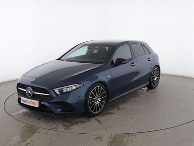 Usado Mercedes A200 AMG line 150 CV (110 kW) 2021 Azul Utilitario