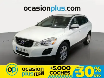 Usado Volvo XC60 Kinetic 136 CV (100 kW) 2013 Blanco SUV