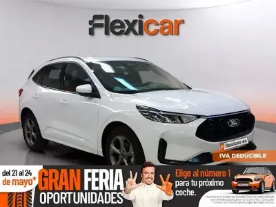 Begagnad Ford Kuga ST-Line 150 HK (110 kW) 2025 Vit SUV