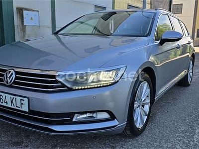 Gris / plata Usado 2018 VW Passat Advance Familiar | 11.800 € (Precio justo)