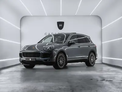 Usado Porsche Cayenne 262 CV (192 kW) 2016 Gris SUV
