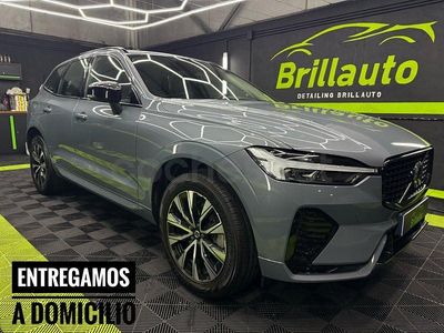 Begagnad Volvo XC60 Plus 197 HK (144 kW) 2023 Grå SUV