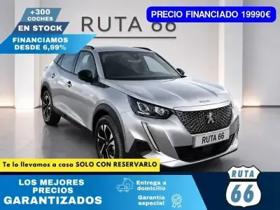 Usado Peugeot e-2008 Allure 100 kW (136 CV) 2023 Gris SUV