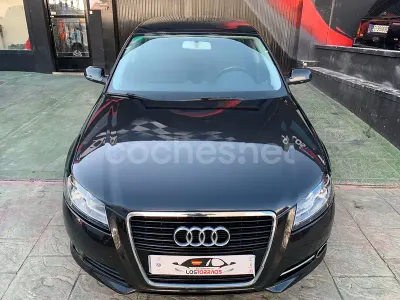 Usado Audi A3 Attraction 105 CV (77 kW) 2010 Negro Utilitario