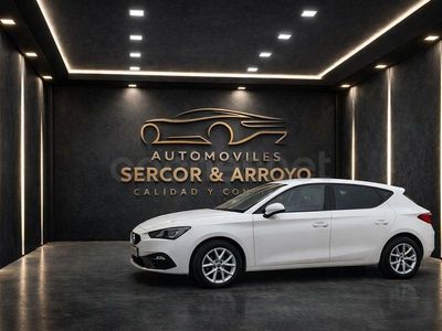 Usado Seat Leon Style 115 CV (84 kW) 2021 Blanco Berlina