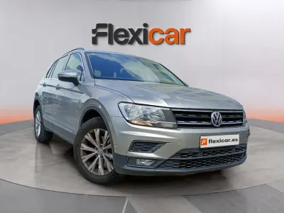 Käytetty VW Tiguan Advance 150 HP (110 kW) 2018 Harmaa Katumaasturi