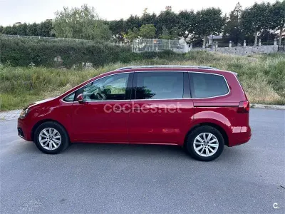Usado Seat Alhambra Style 150 CV (110 kW) 2017 Rojo Monovolumen
