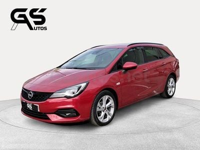 Usado Opel Astra GS Line 130 CV (95 kW) 2021 Rojo Familiar