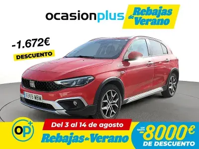 Usado Fiat Tipo Red 130 CV (95 kW) 2022 Rojo Berlina