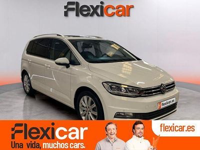 Blanco Usado 2016 VW Touran Advance Monovolumen | 16.790 € (Un poco caro)