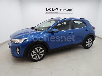 Azul Usado 2024 Kia Stonic SUV | 20.325 € (Un poco caro)