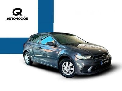 Usado VW Polo 95 CV (69 kW) 2021 Gris / plata Utilitario