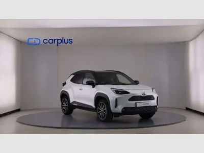 Usado Toyota Yaris Cross Sport 131 CV (96 kW) 2025 Blanco SUV